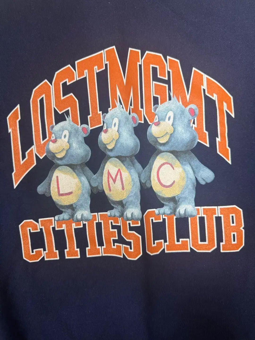 [ LMC ] ★ 韓国大人気 ★LMC BEAR ATHLETIC SWEATSHIRT XL ） LMC BEAR ATHLETIC SWEATSHIRT ネイビー - メルカリ