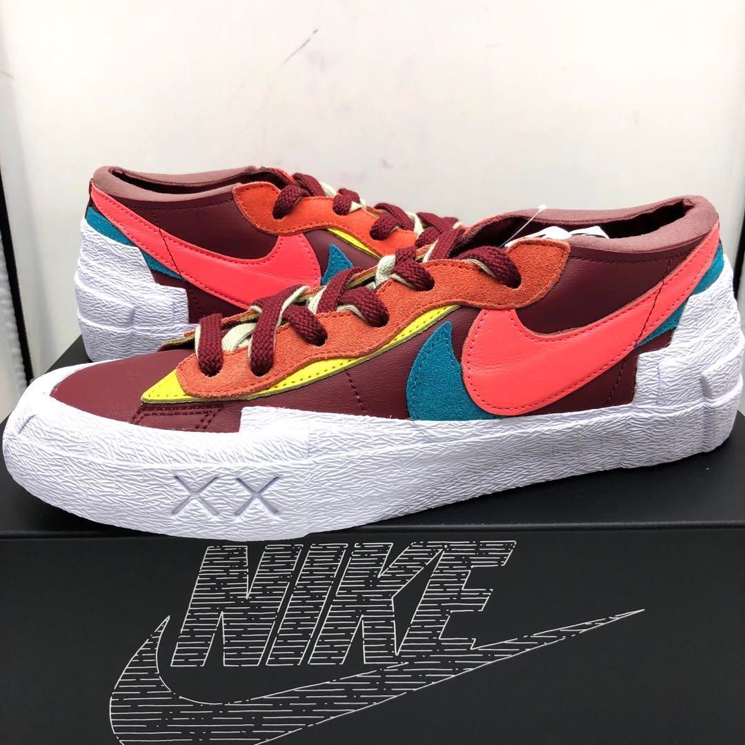 NIKE ナイキ KAWS × sacai × Nike Blazer Low 