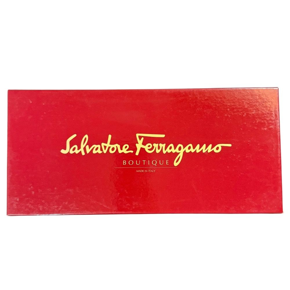 サルヴァトーレフェラガモ