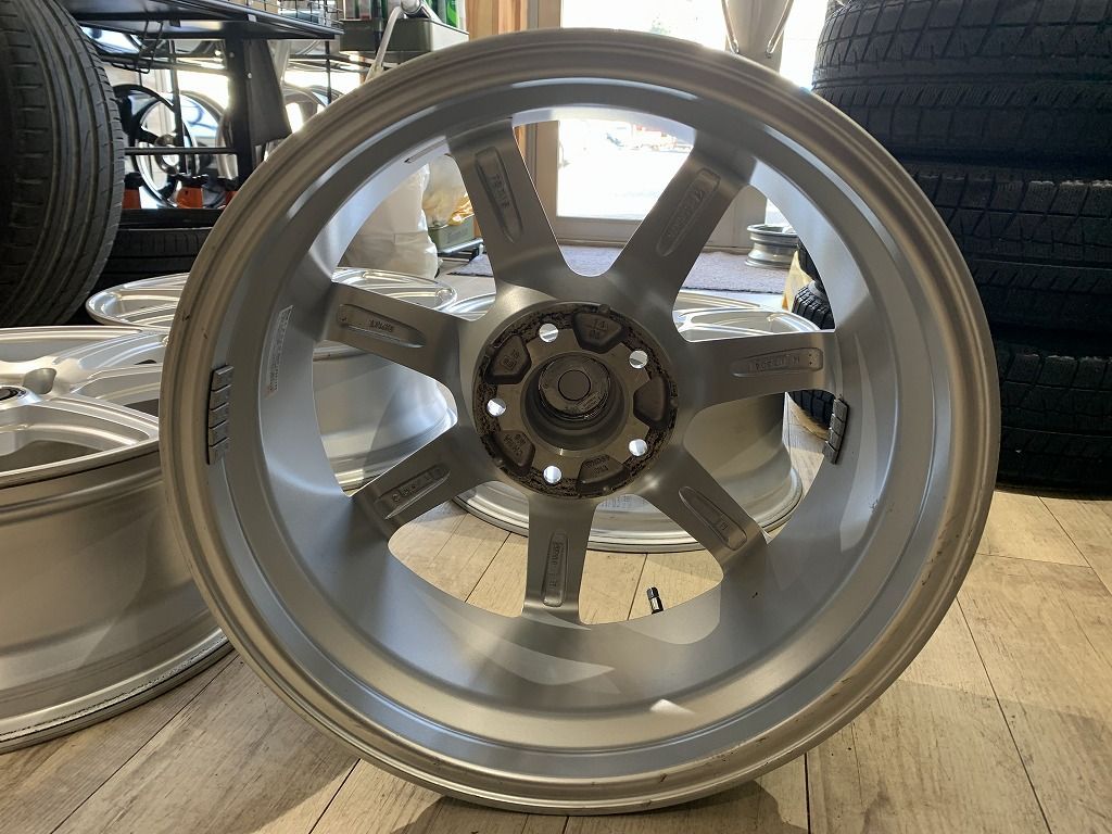 BRIDGESTONE　TOPRU R7 17インチ　美品！！ BRIDGESTONE TOPRU R7 17インチ 美品！！ - メルカリ