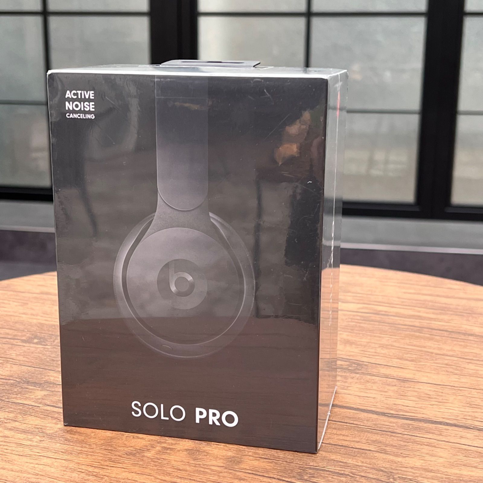 新品未開封】Beats by Dr Dre Solo pro ヘッドフォン - メルカリ