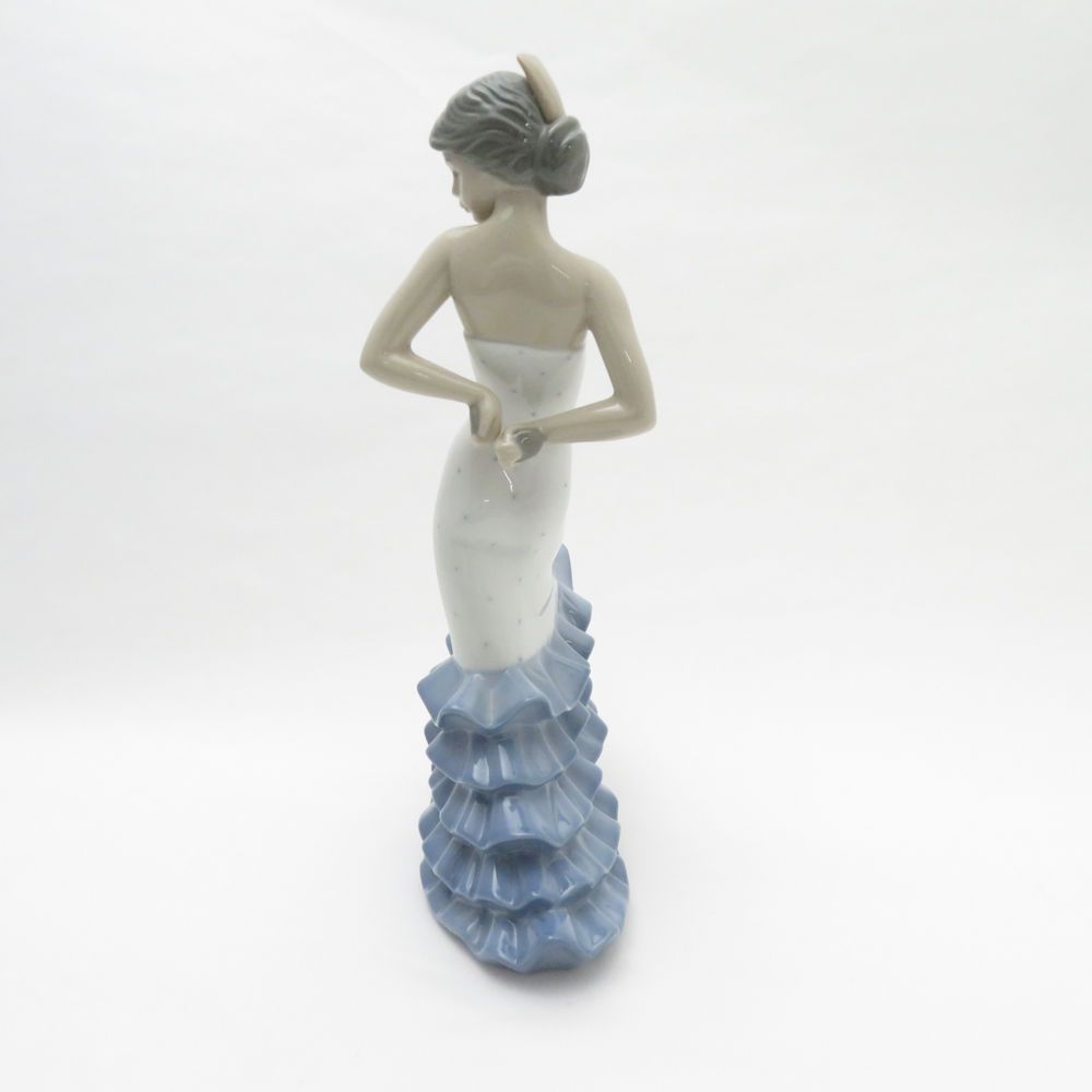 美品 NAO ナオ フラメンコ ダンサー フィギュリン 置物 陶器人形 SY9758P 美品 NAO ナオ フラメンコ ダンサー フィギュリン 置物 陶器人形