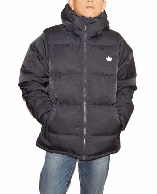 アディダス adidas ダウンジャケット折柄黒 HL9218 防寒 防風 耐寒