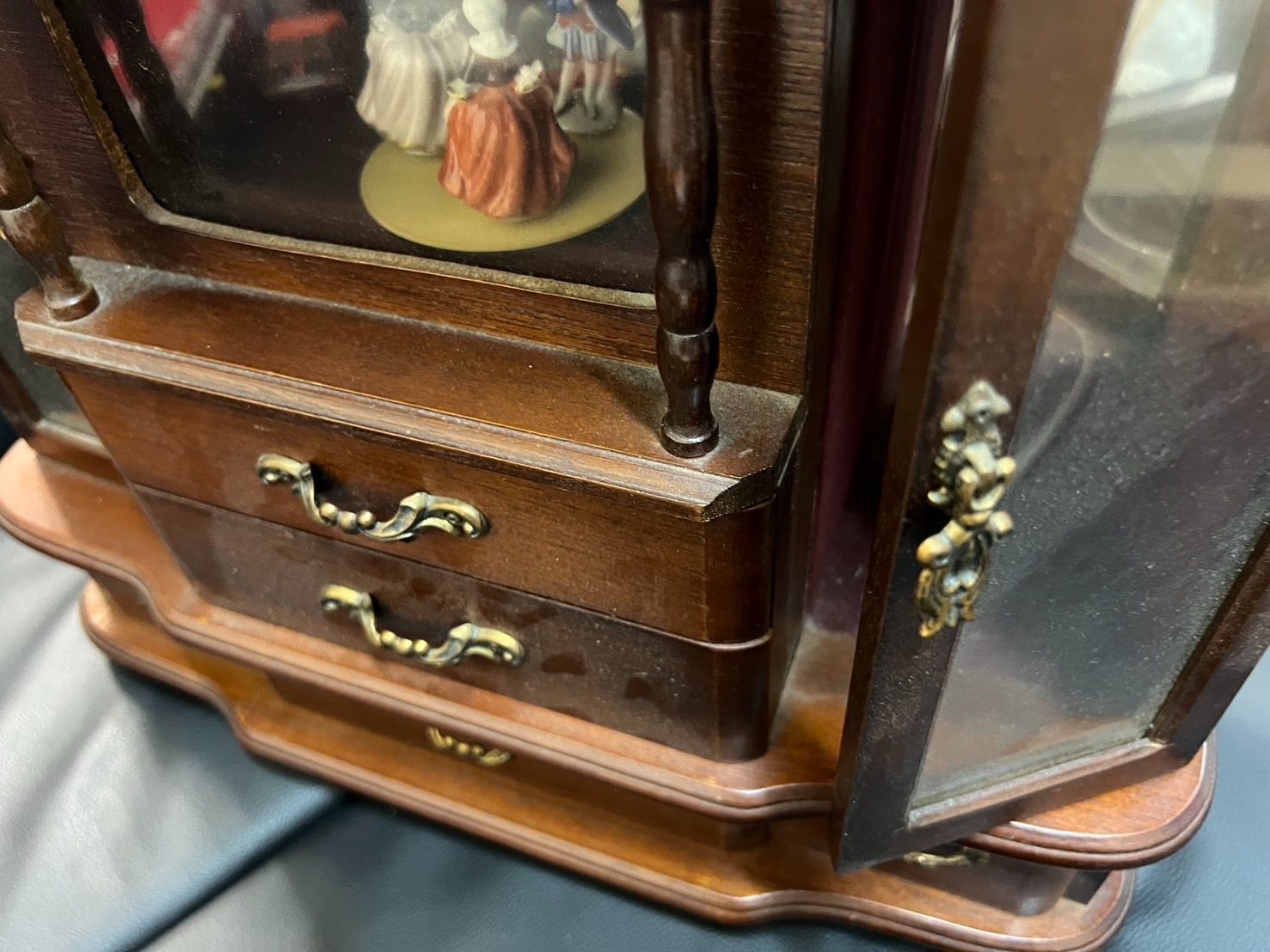【新品未使用・ヴィンテージ】Sankyo オルゴール ジュエリーボックス　箱付き 昭和レトロ/動作品】Sankyo Musicale オルゴール ジュエリー