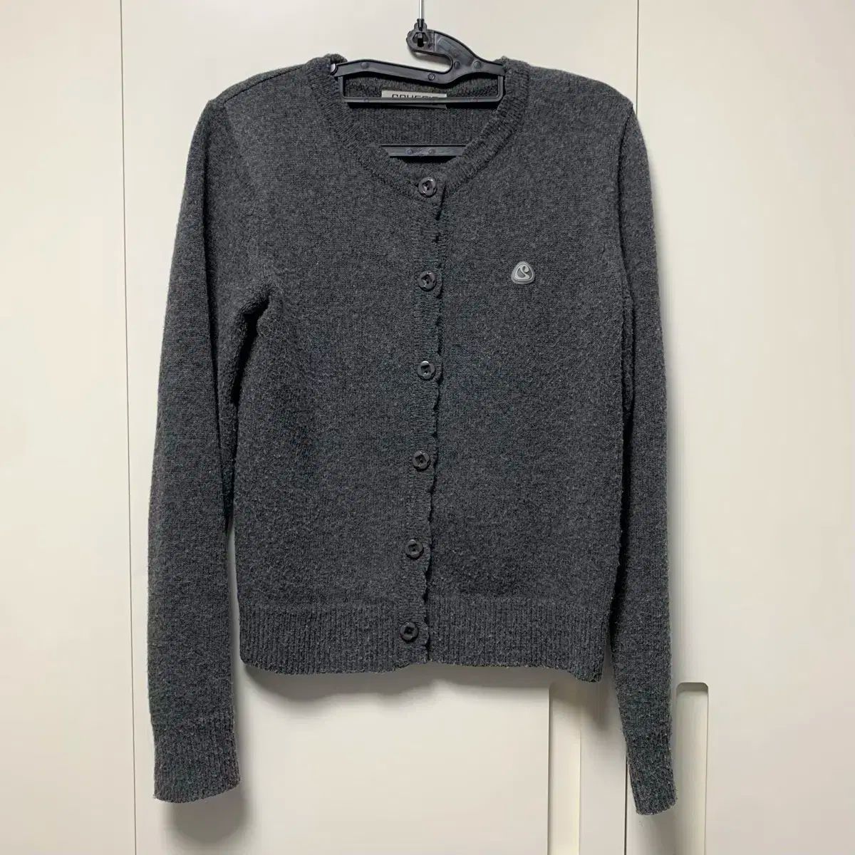 イッセイミヤケ フラワー ボタン カーディガン グレー