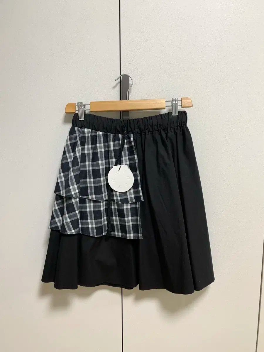 ブラックチェック スカート
