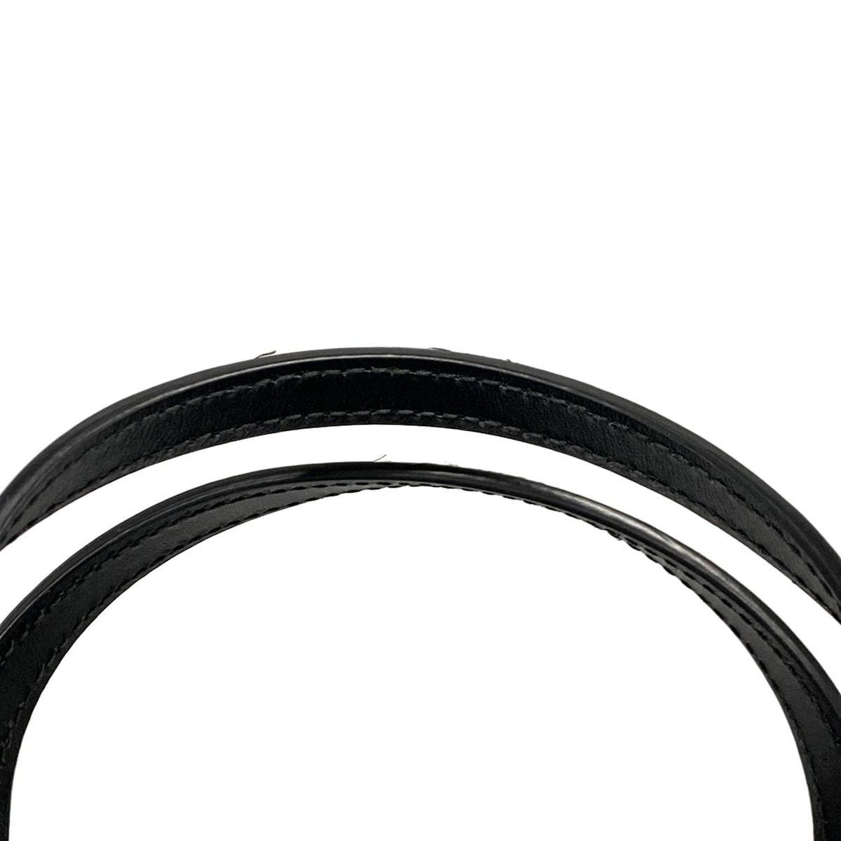 クリスチャンルブタン