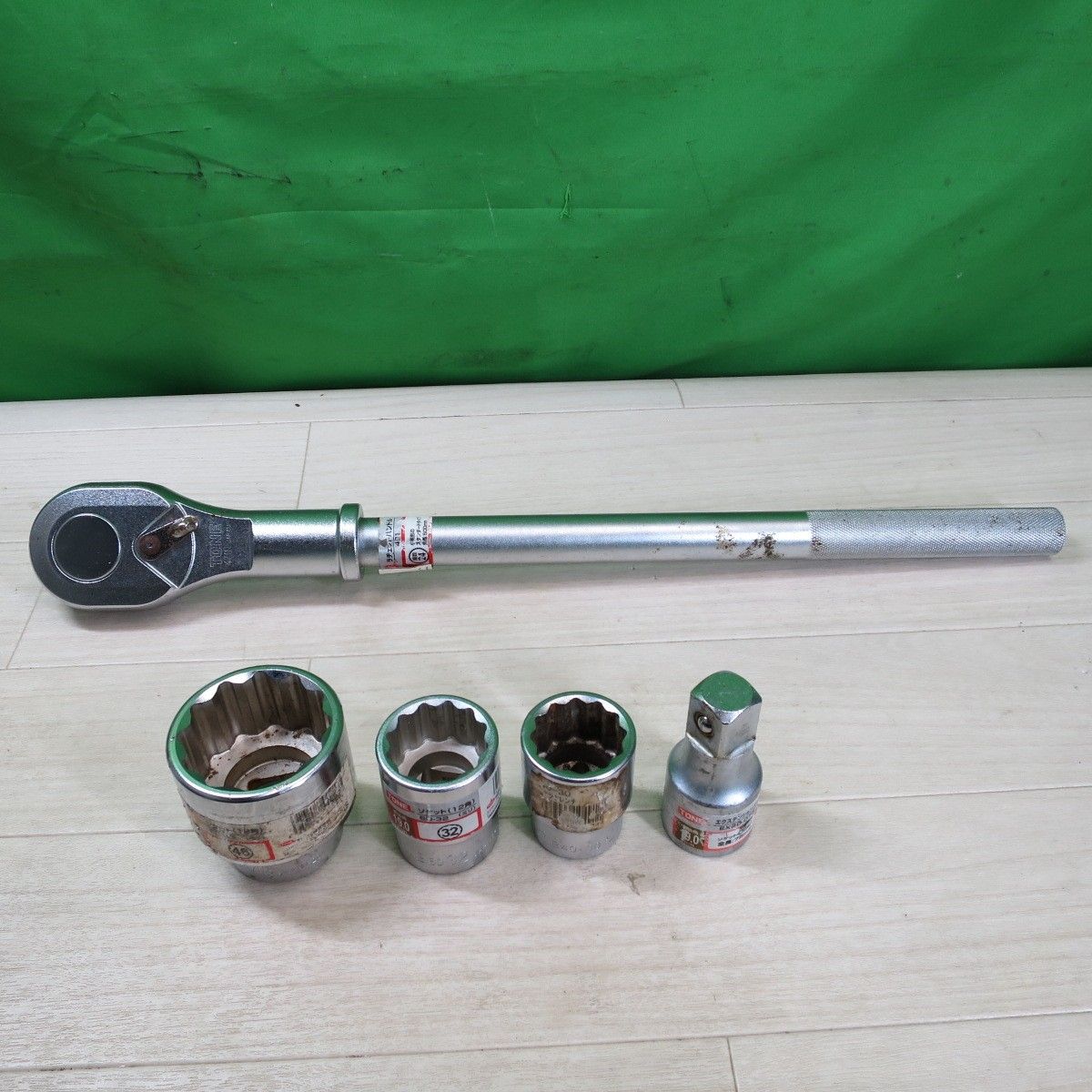 送料無料 セット TONE 19mm ラチェット ハンドル レンチ 471 B40-30 6D 46 32 EX60-075 トネ 工具 道具 ハンド ツール