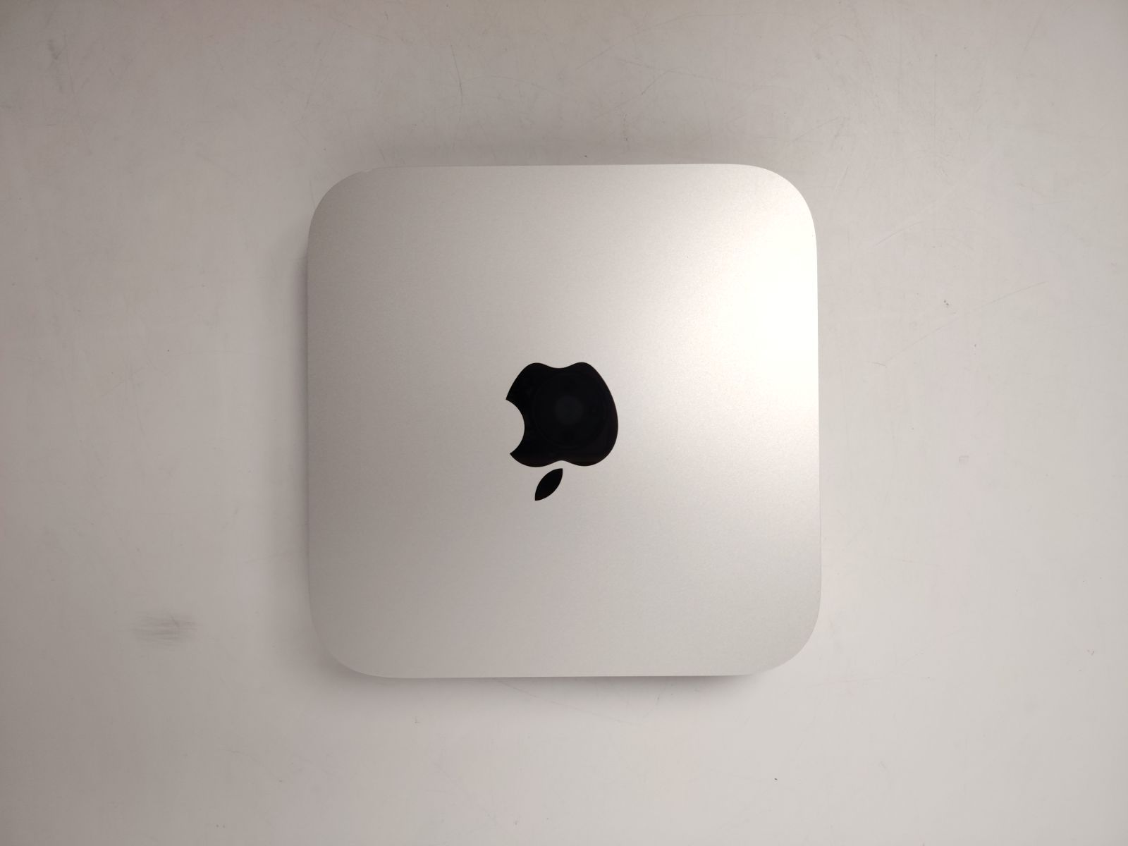 Apple Mac mini M2 小型デスク Apple M2メモリ8GB SSD256GB シルバー