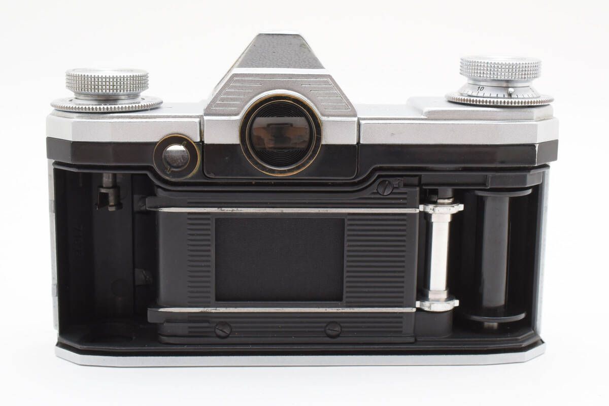 ドイツ製 一眼レフ