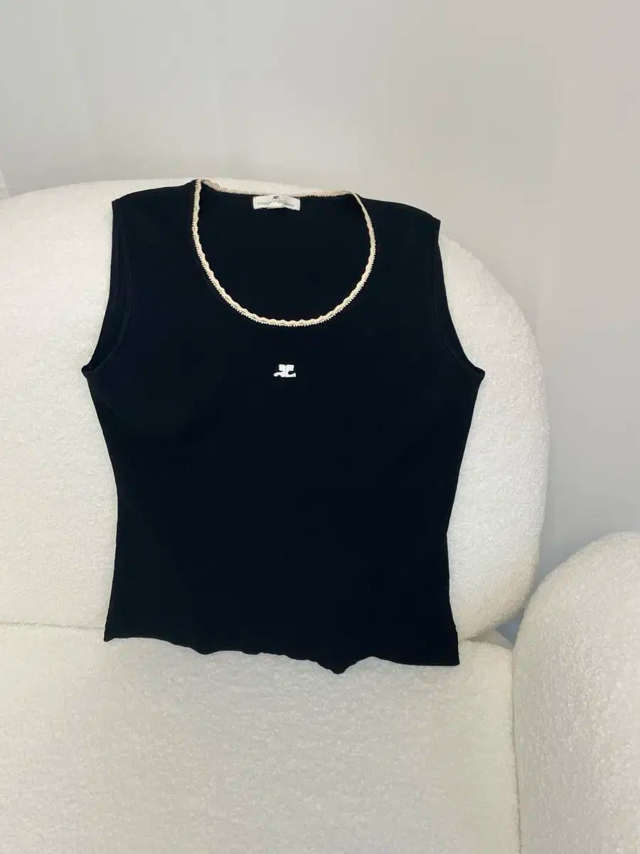 Courreges クレージュ ロゴ ノースリーブ ニット トップス
