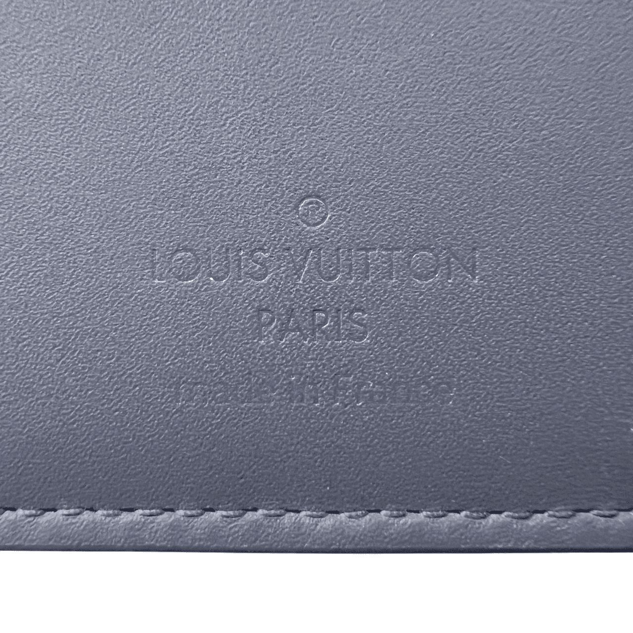 ルイヴィトン LOUIS VUITTON 二つ折り財布 モノグラムシャドウ