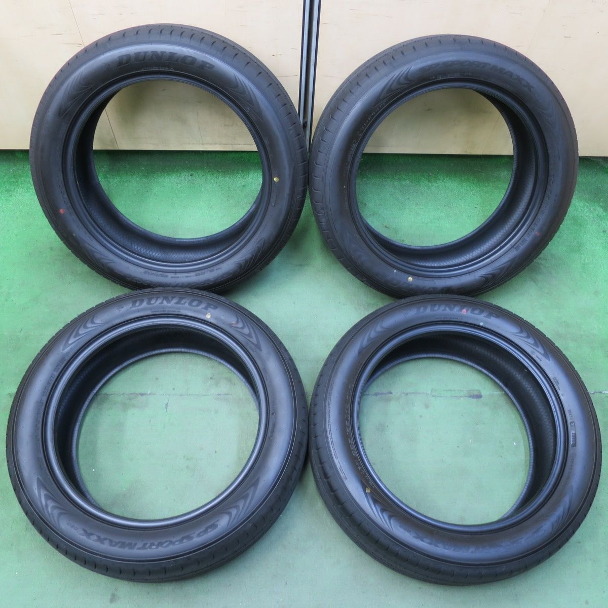 新車外し 25年 225|55R19 ダンロップ SPスポーツマックス 060 タイヤ 19インチ 40系 ヴェルファイア アルファード 等 5101405イノタ