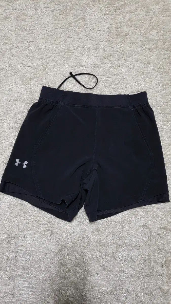 【雷市場（ポンジャン）商品韓国直送】UNDER ARMOUR(アンダーアーマー) ハーフパンツ ㅁ