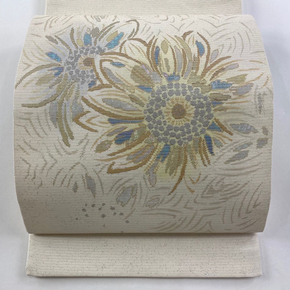 美品★正絹　名古屋帯　花鳥　鳥　花　螺鈿　箔　オフホワイト地に染め　白系　生成り 訳あり】「螺鈿入り」 豪華な引箔 花模様 太鼓柄 正絹 九寸 名古屋帯