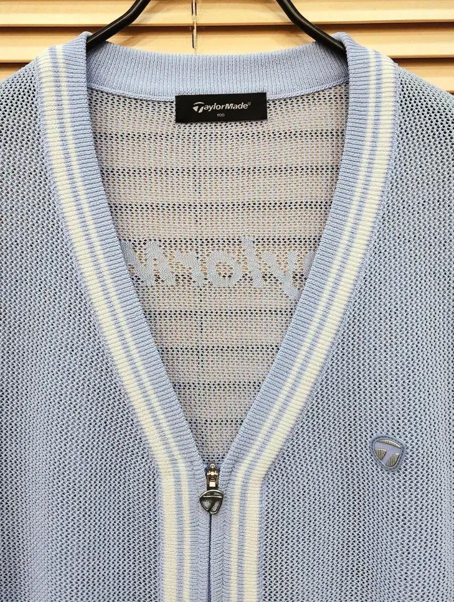 テーラーメイド レディースゴルフ Vネック ニットカーディガン 100