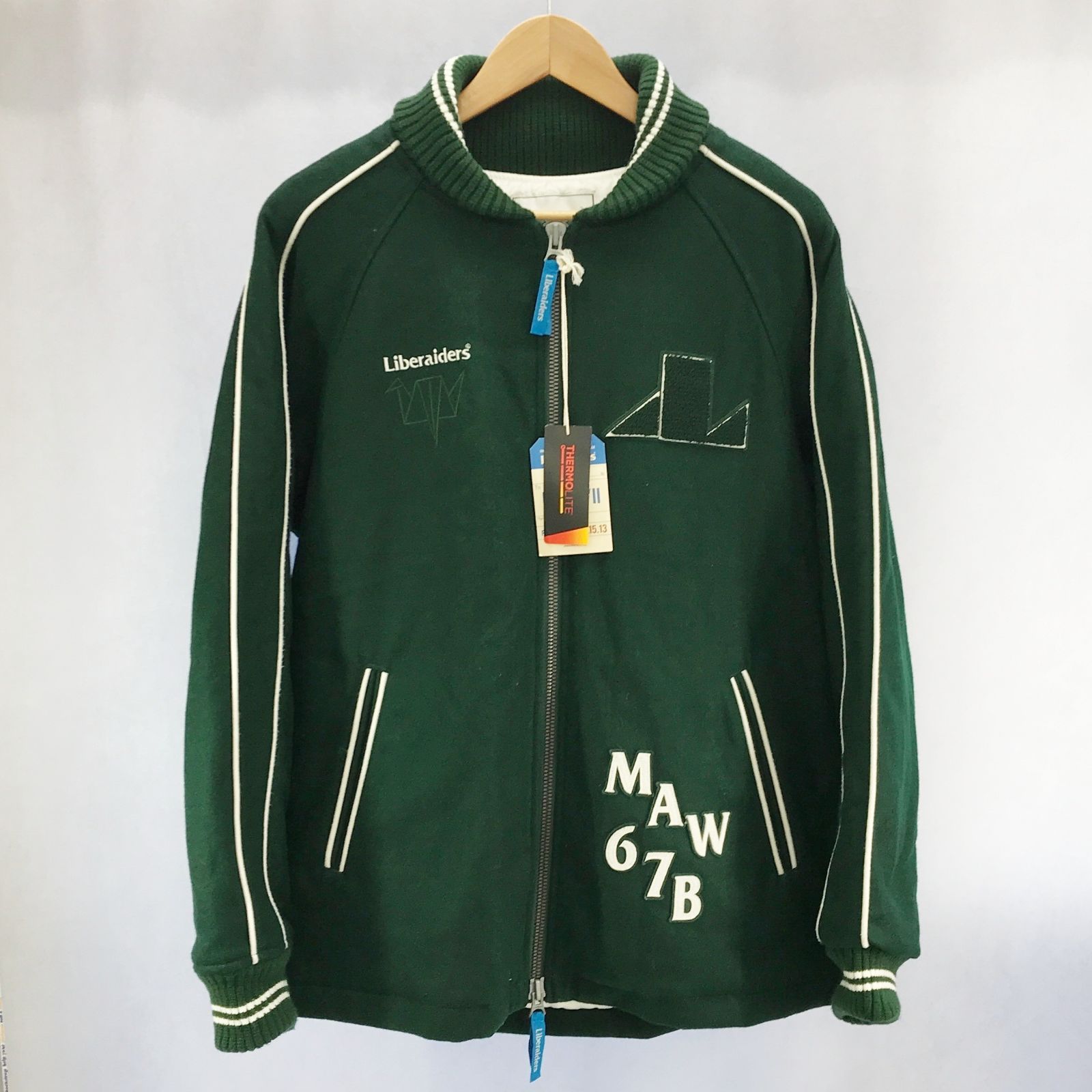 美品 ハーバードスポーツクラブ 本革 スタジャン M HARVARD UNIVERSITY