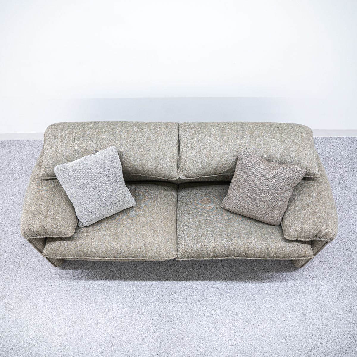 展示品】Cassina カッシーナ 675 MARALUNGA 40-S マラルンガ 2人 展示品】Cassina カッシーナ 675 MARALUNGA 40-S マラルンガ 2人