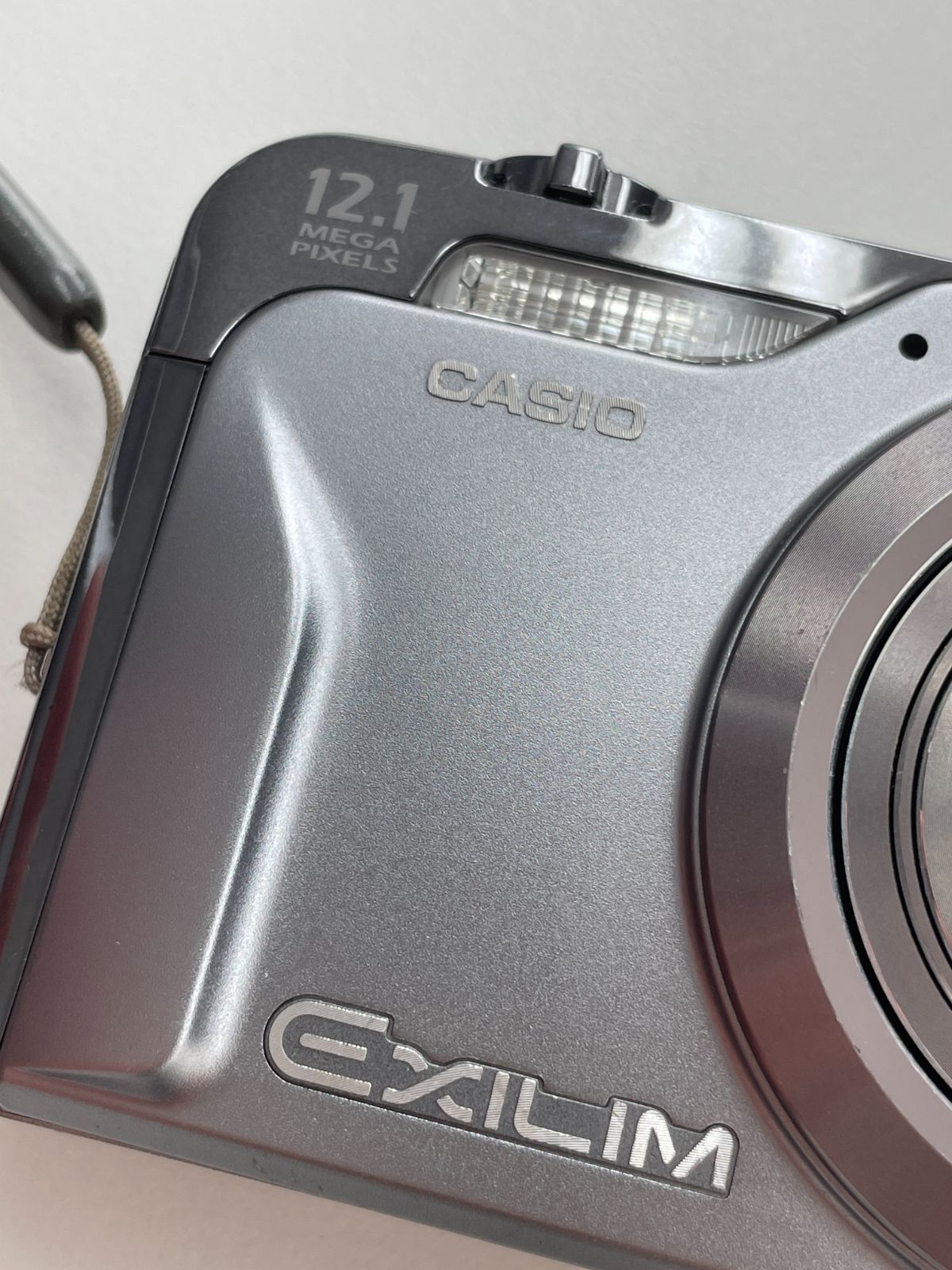 動作未確認】デジカメ CASIO EX-H10 CASIO EXILIM EX-H10 コンパクト