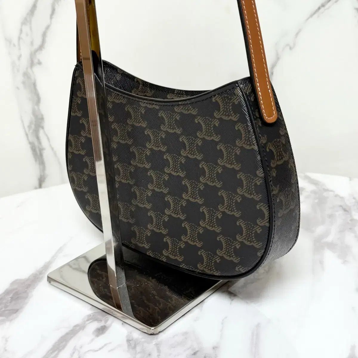 ほぼ Celine