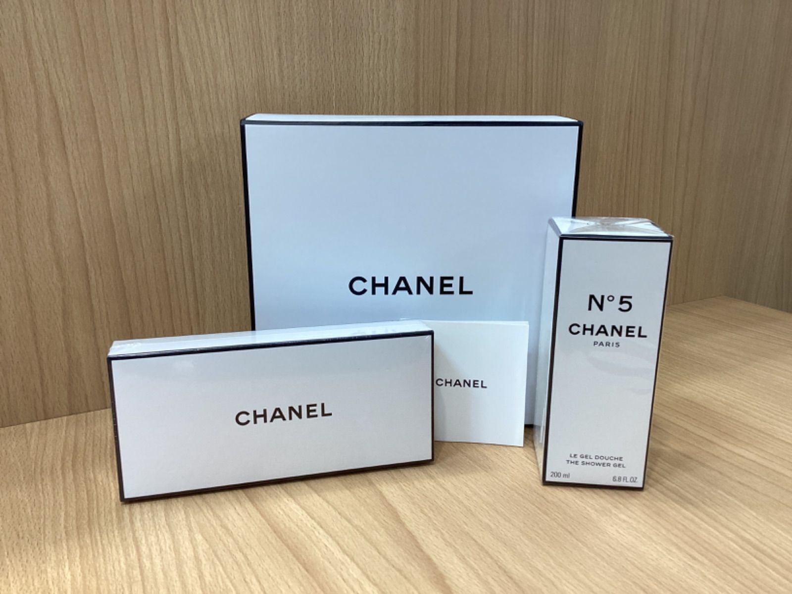 CHANEL シャネル N°5 シャワージェル 200ml 新品未開封】CHANEL