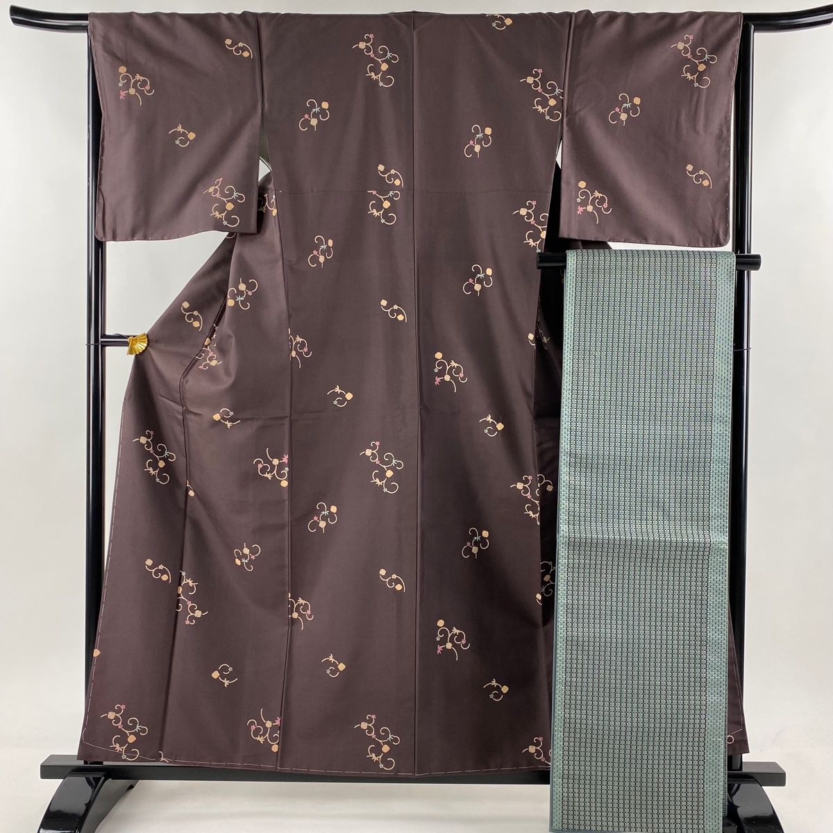 小紋 身丈158cm 裄丈64.5cm M 袷 袋帯セット 紬地 笹蔓 茶紫 正絹 名品