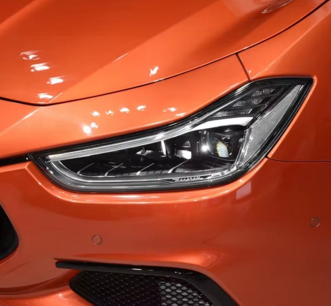 マセラティギブリ　前期純正ヘッドライト2個セット 良品】マセラティ ギブリ 純正ヘッドライト 左 670005479