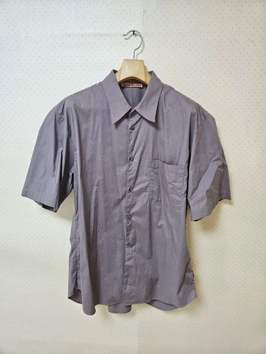 美品！アクネストゥディオズ、半袖シャツ アクネストゥディオズ Acne Studios Acne Studios Tシャツ FAー