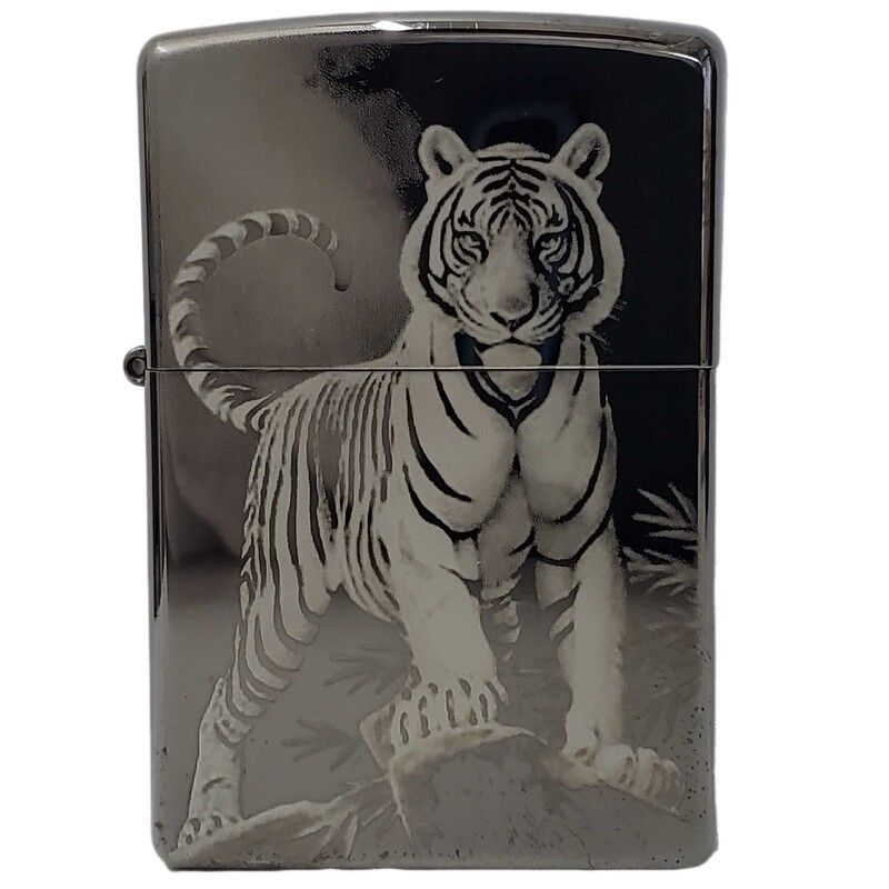 未使用】【希少】ZIPPO ジッポー 春山作 虎 笹 手彫り 【公式通販】 未使用】【希少】ZIPPO ジッポー 春山作 虎 笹 手彫り 【公式通販】