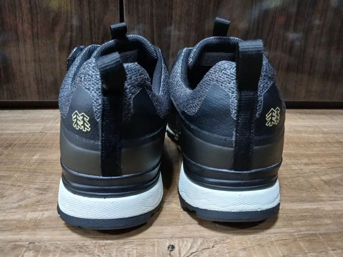 コーロンスポーツ