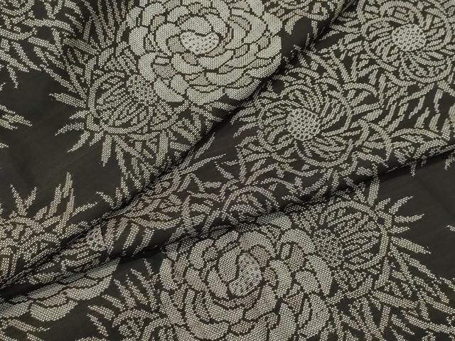 平和屋着物○本場大島紬 9マルキ 泥染め 舞花文 乱菊 正絹 逸品