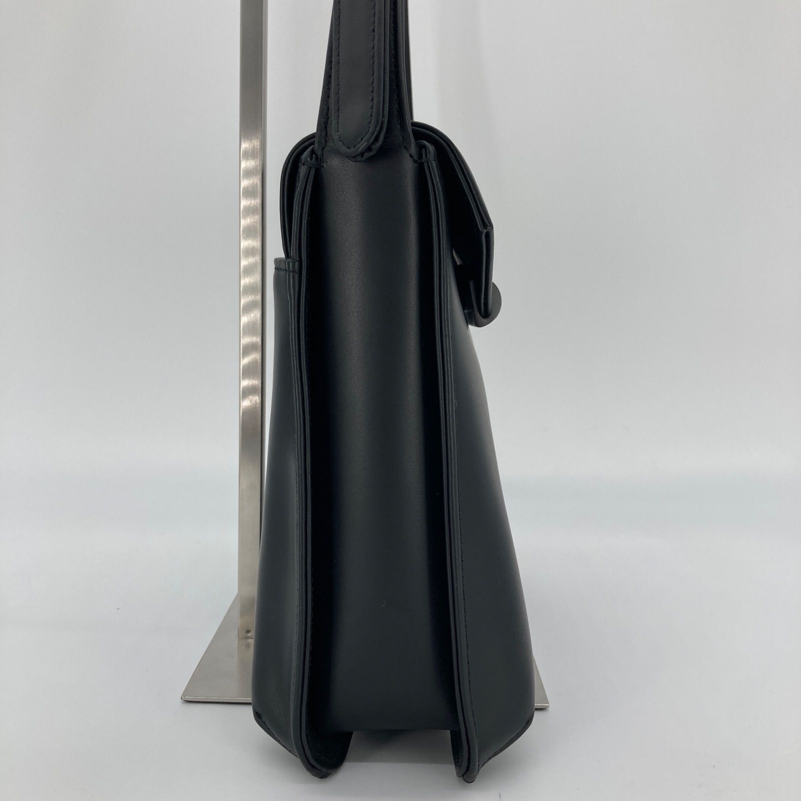 GIVENCHY ジバンシー ジバンシィ ショルダーバッグ ワン