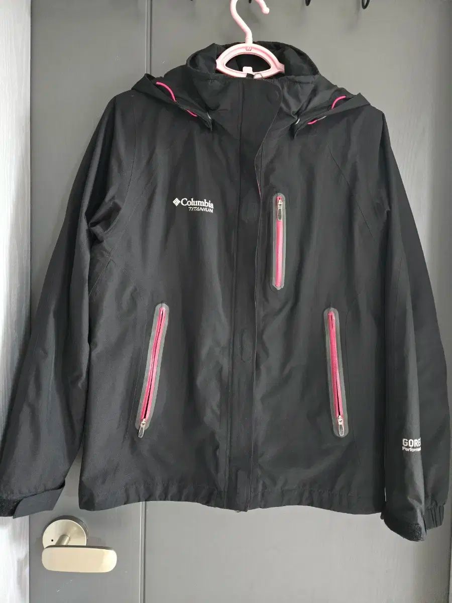 三連休限定値下げ）ベルト付きアシメペプラムタイトワンピース 限定