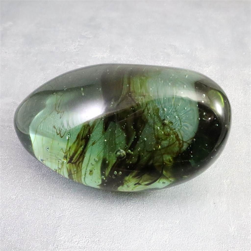 インドネシア産アンダラクリスタル ポリッシュ オリーブグリーン 581g 榎本通商53130 NEXPOTALLINN_EU