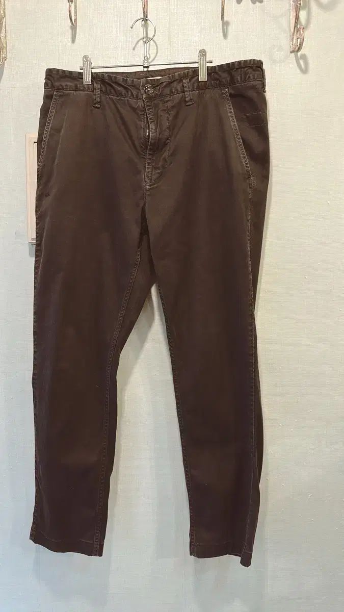 32 メンズ 黒 色褪せ STONE ISLAND ストーンアイランド パンツ