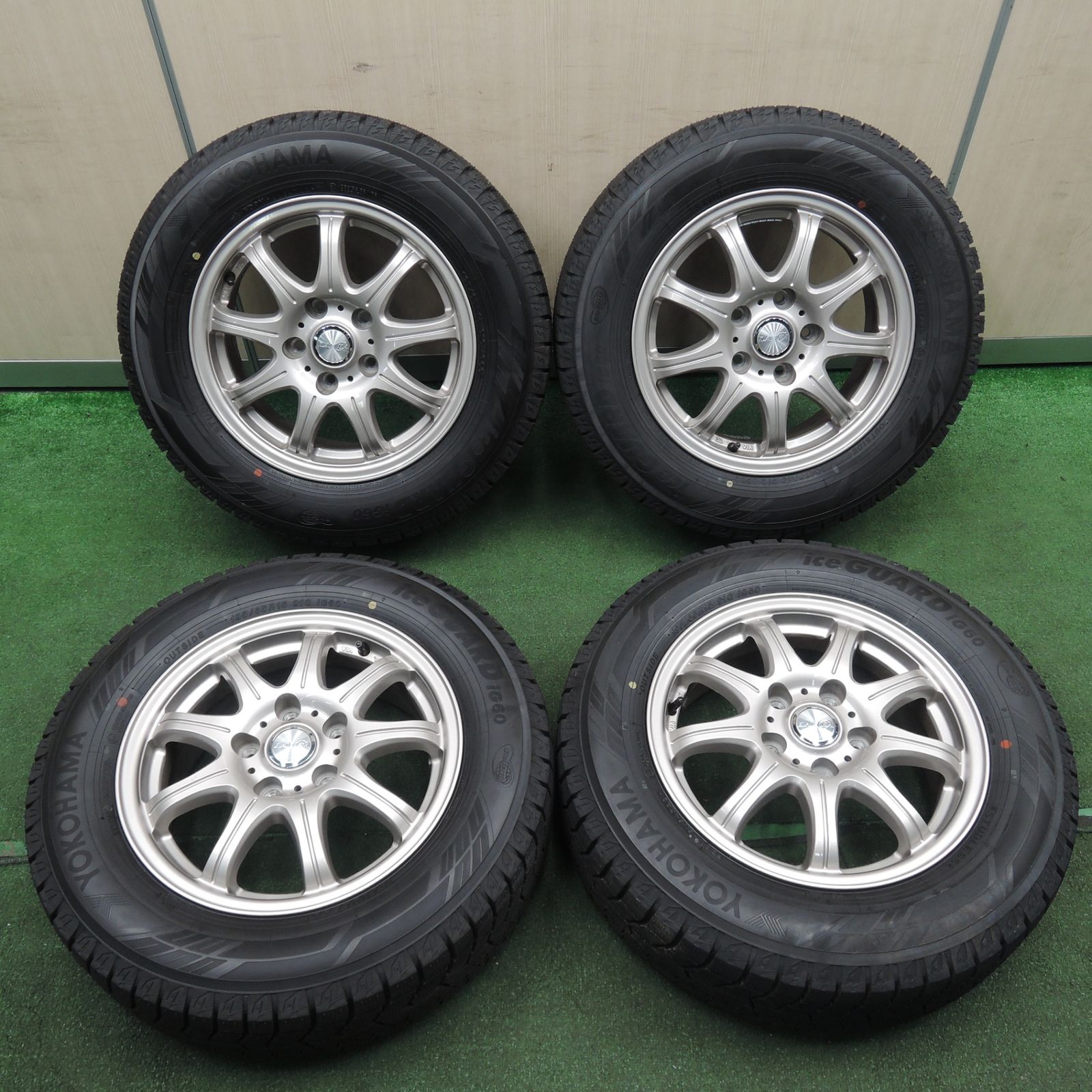 *送料無料*超バリ溝！23年！キレイ！ほぼ10分スタッドレス 195/65R15 ヨコハマ アイスガード iG60 LAYCEA レイシア 15インチ PCD114.3/5H4020702TNス