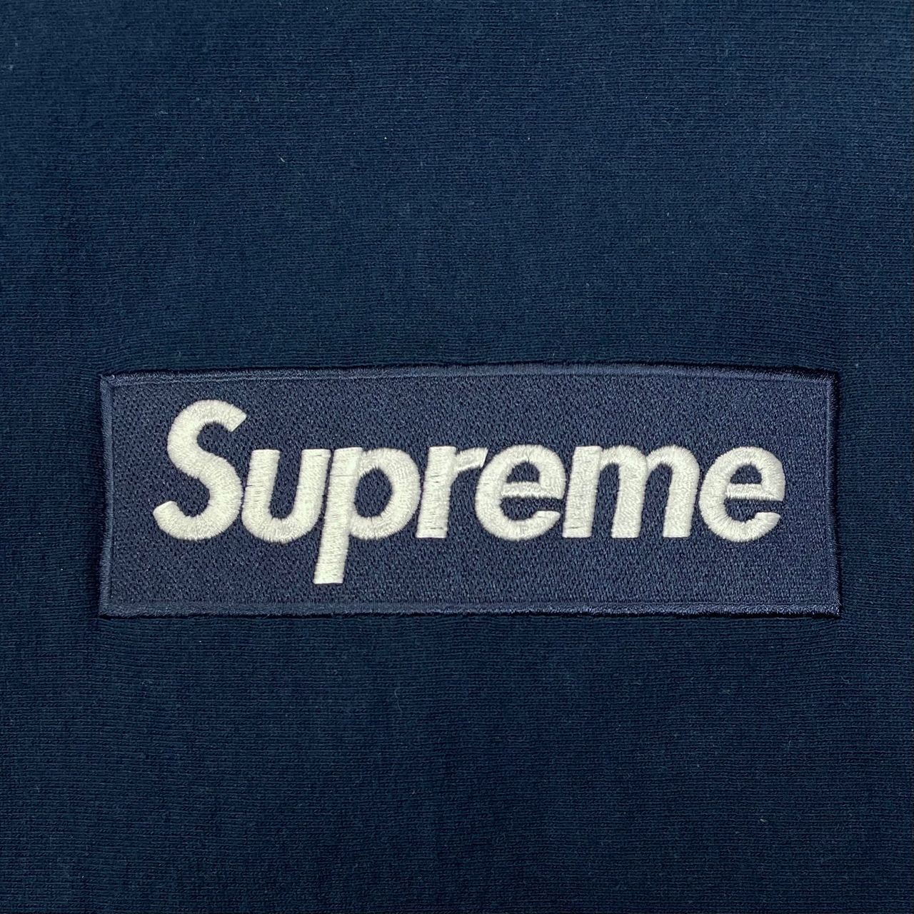 パーカーsupreme 18aw lage