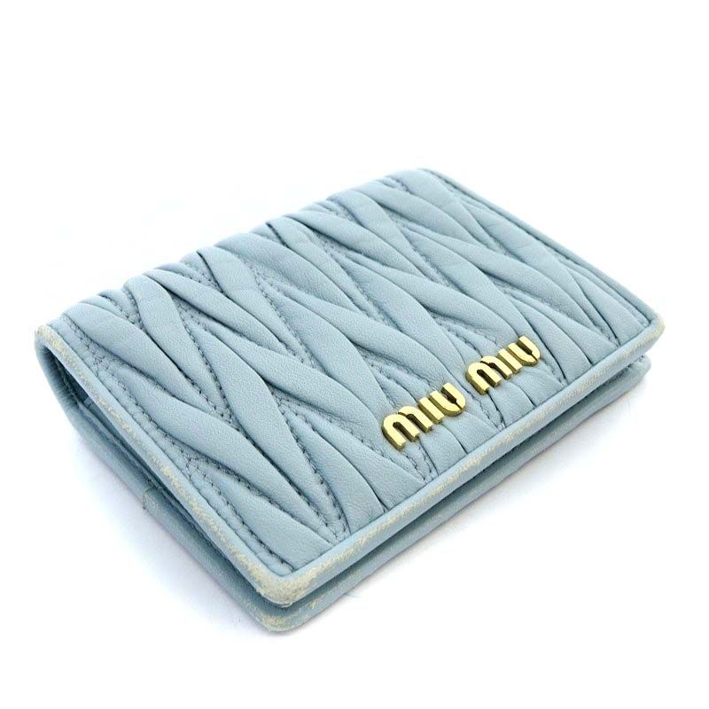 ミュウミュウ miumiu マテラッセ 財布 二つ折り レザー 水色
