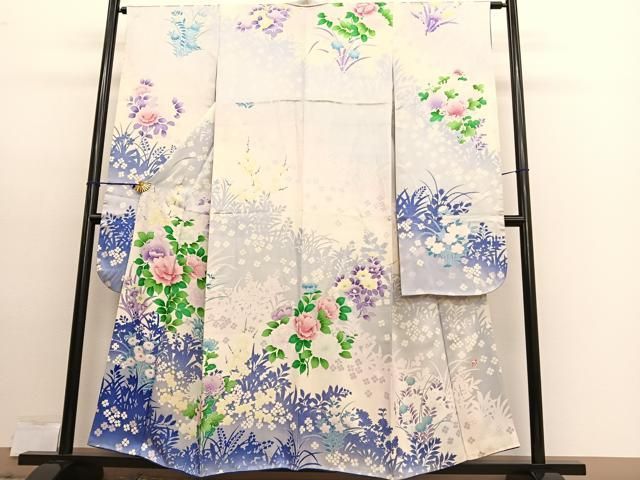 m526＊正絹 写真家 秋山庄太郎 落款 蝶 薔薇 着物 成人式 振袖単品 m526＊正絹 写真家 秋山庄太郎 落款 蝶 薔薇 着物 成人式 振袖単品 m526