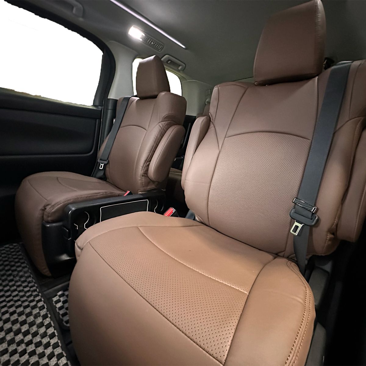 【送料無料】サンバーバン 専用 シートカバー 車種別 専用設計 新品 Clazzio ジュニア [ED-6606]