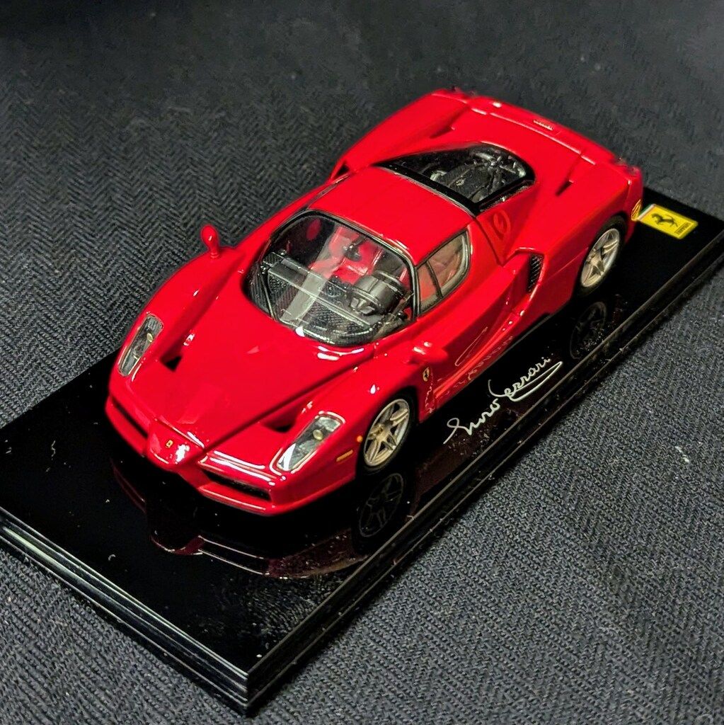 激レア】京商 1000万台突破記念当選品 エンツォフェラーリ 1/64 激