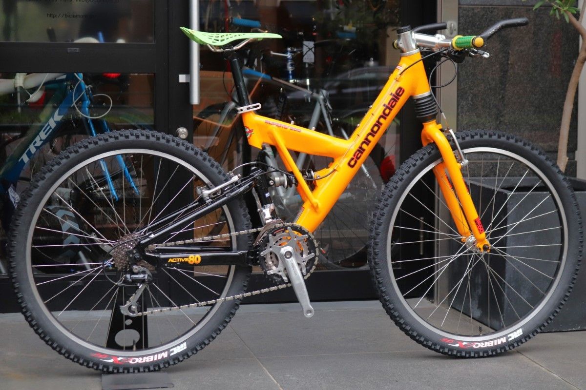 キャノンデール　super v900 26インチ マウンテンバイク　アメリカ製 キャノンデール CANNONDALE SUPER V900 シマノ 8S アルミ