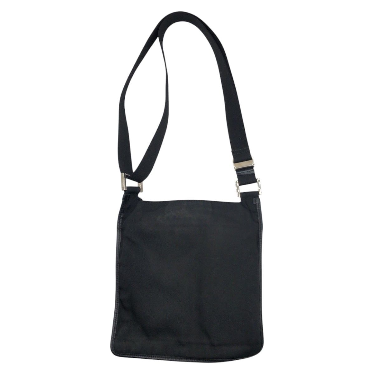 美品 GUCCI グッチ ブラック 黒 ナイロン 0190350 ショルダー