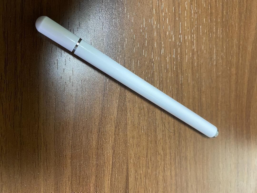 スタイラス タッチペン　iPhoneAndroid  充電や電池不要！！