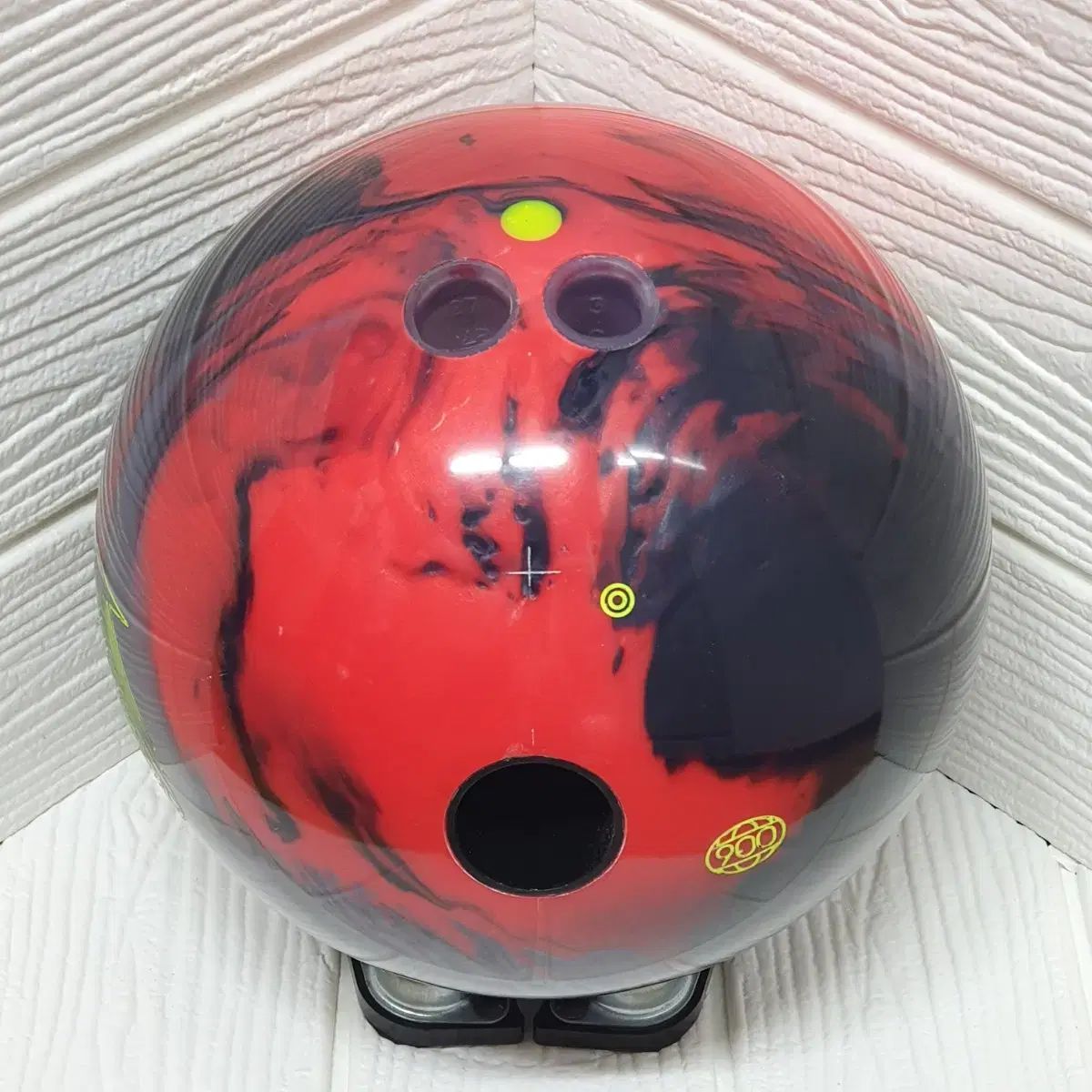 900グローバル 初代リアリティ 15Pボウリングボール