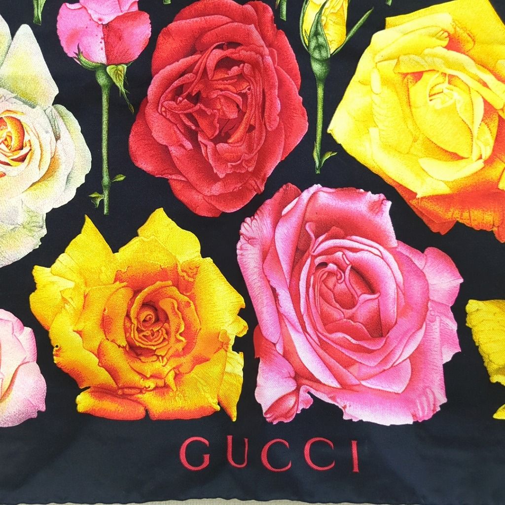 ITALY製/GUCCI-グッチ/薔薇/シルク/大判スカーフ GUCCI グッチ 100% シルク スカーフ 花柄 バラ イタリア製