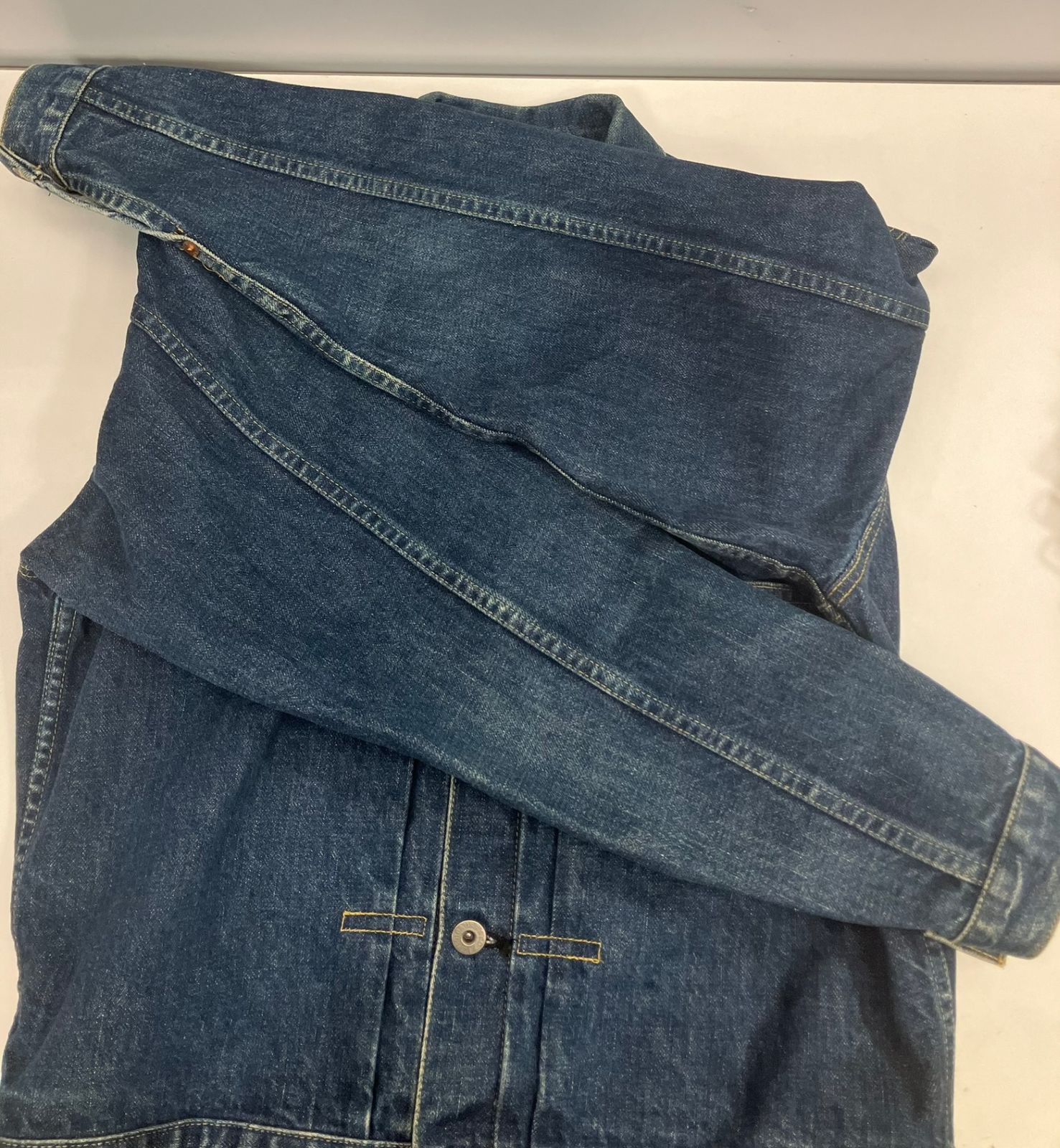 リーバイス Levi