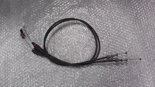 KL250R　KL250D-027xxx　の　アクセルワイヤー:#1730425917