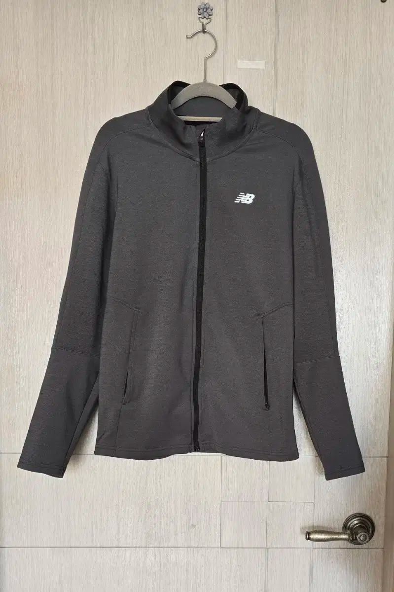 95 ） New Balance(ニューバランス) トレーナー ジップアップ