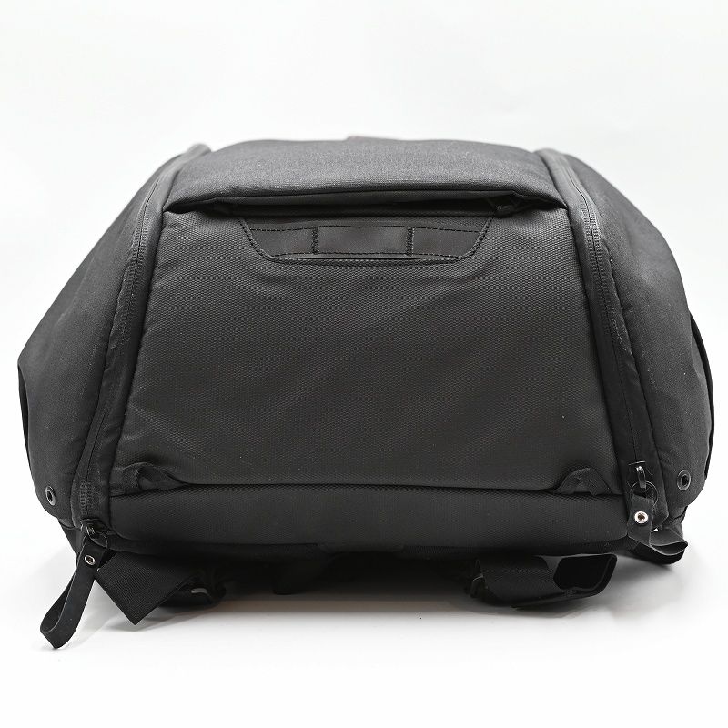 エブリデイバックパック30